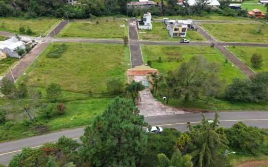 Terreno frente al río en fraccionamiento privado – ideal para descanso e inversión