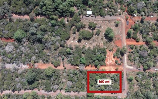 Inversión segura: 160 m² con red de luz y posesión inmediata