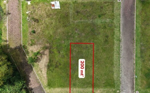 Gran oportunidad de inversión: terreno funcional en zona tranquila